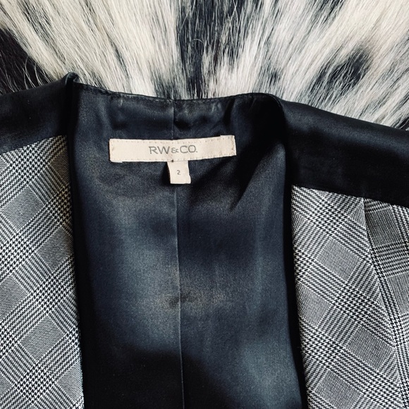 Womens Vest - Picture 5 of 6